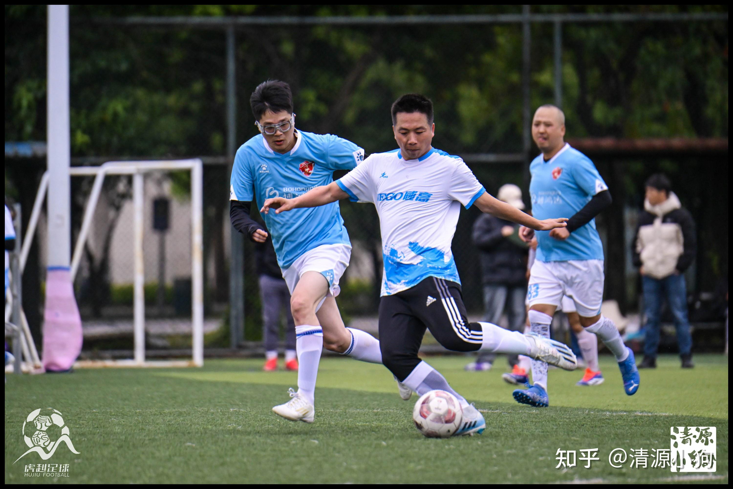 开云注册平台-足球超级杯上演强强对话，江汉霹雳队逆转徽州天虎队，团队配合流畅；赛场纪律更严谨的简单介绍