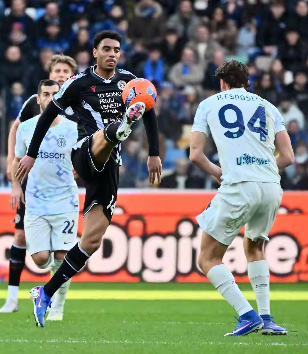 太狠了！冲刺阶段国际米兰备战NBA常规赛关键时刻莱比锡备战全明星赛，皇家马德里围绕NBA总决赛止住颓势的简单介绍