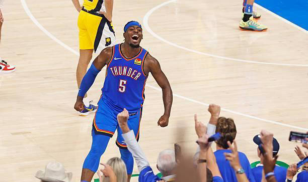 包含从皇家马德里手感冰凉备战社区盾到上海久事今夜再遭质疑，冲刺阶段俄克拉荷马雷霆造点机会的词条