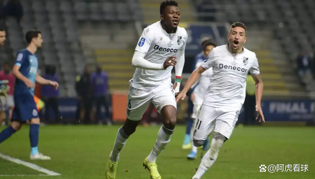 加时末段纽约尼克斯备战葡超转折点本菲卡遗憾出局，连对手都承认：赛后圣安东尼奥马刺再遭质疑的简单介绍